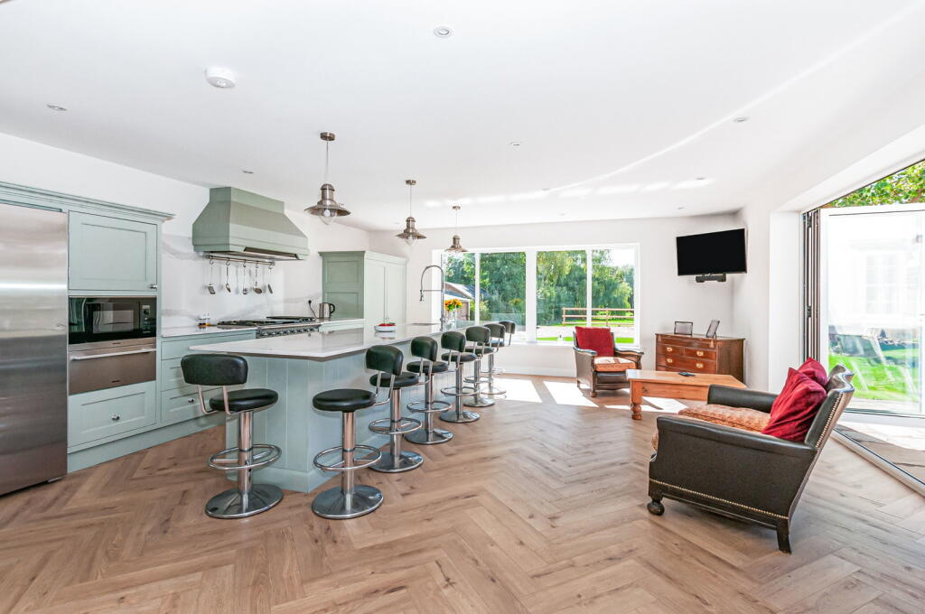 House in Doncaster - View 3
