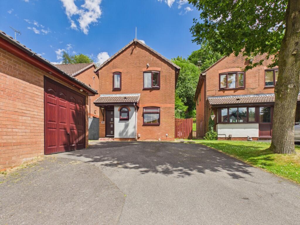 Main image of property: Foot Wood Crescent, Rochdale, OL12 6PB