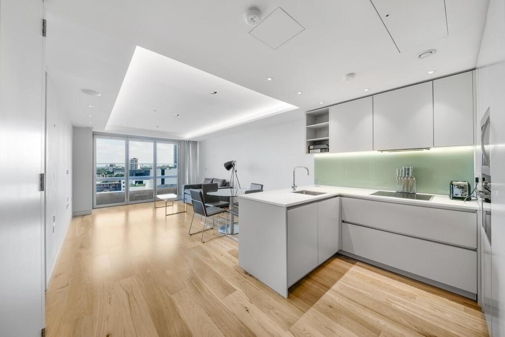 Apartment in London - View 2