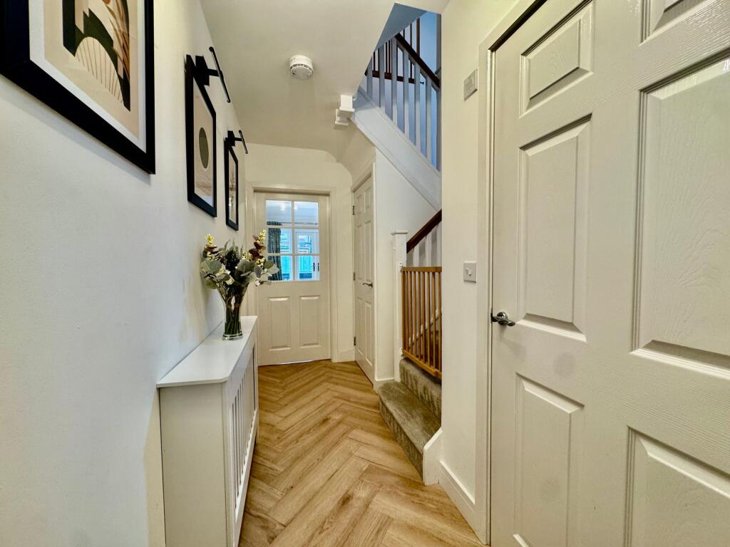 Wootton Mews, Worsley, M28 photo 2