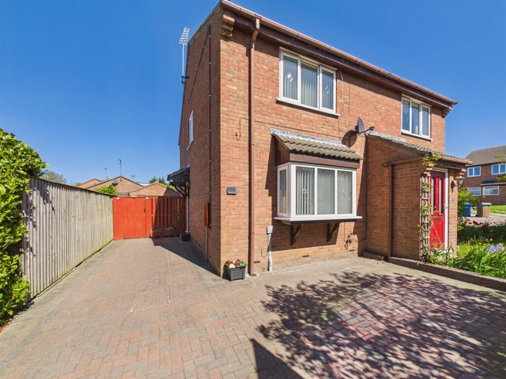 2-bed semi-detached on Ellerburn Drive, Bridlington, £169,950