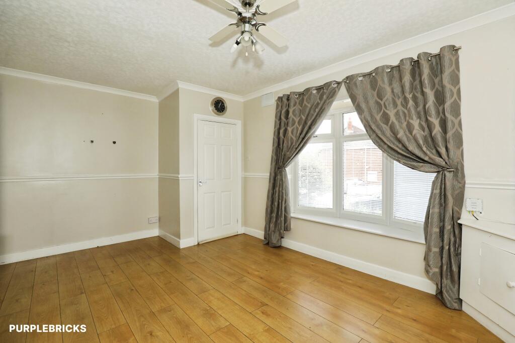 House in Stoke-on-Trent - More