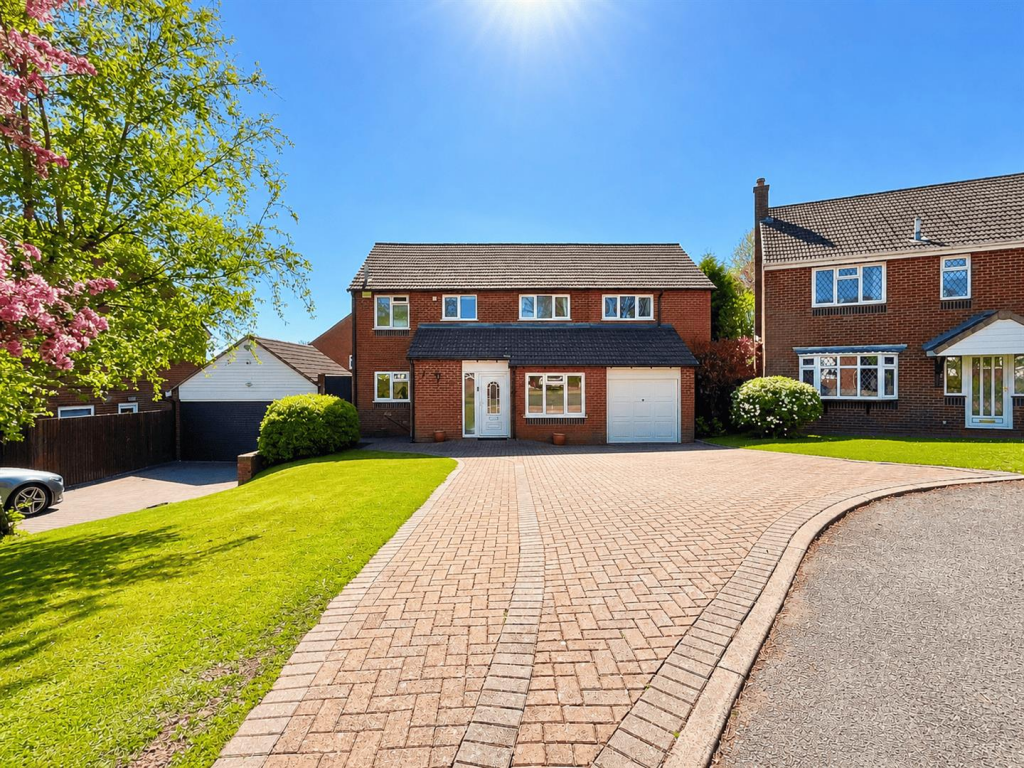 Main image of property: Hawfield Grove, Sutton Coldfield