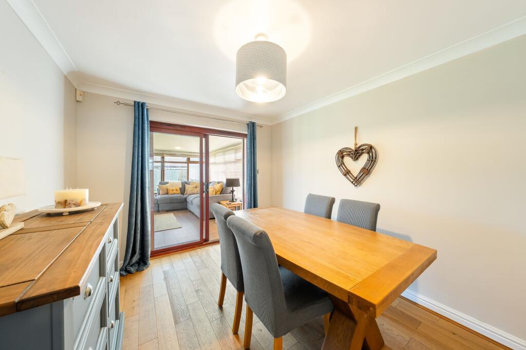 House in Pen-y-ffordd, Flintshire - View 5