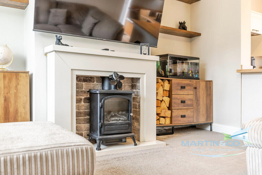 House in Rochdale, Kirkholt - View 4