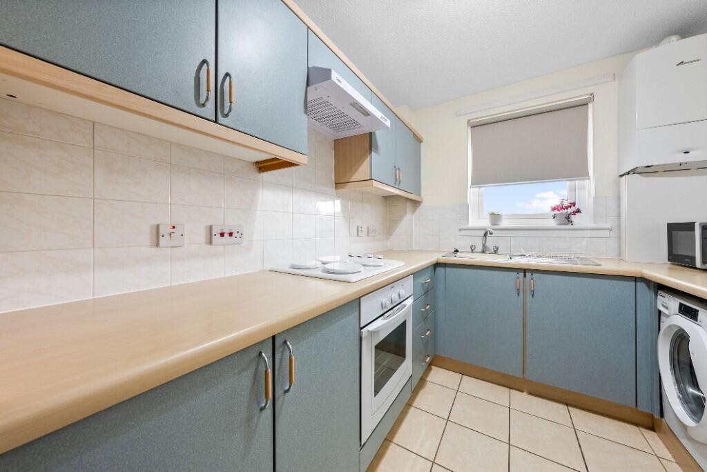 Apartment in Renfrewshire - More
