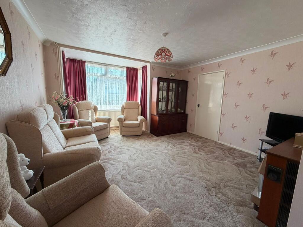 House in Ipswich - View 2