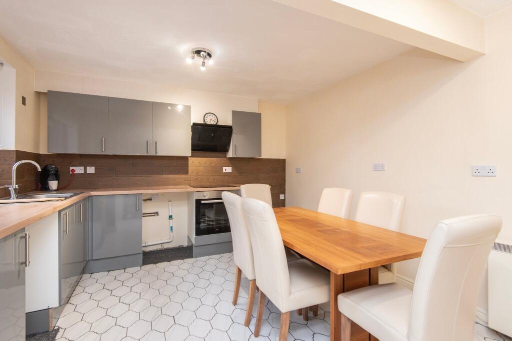 House in Boston, Bargate, Witham - View 2