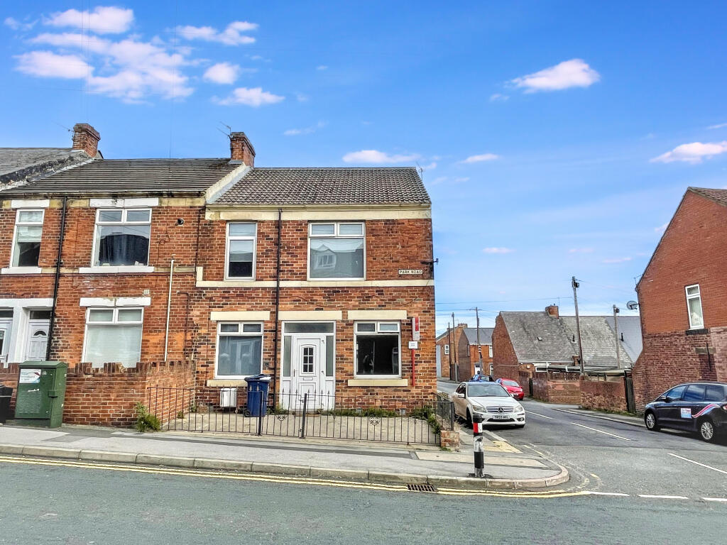 6-bed terraced on 144 Park Road, Stanley, Durham DH9 7BL, £155,000