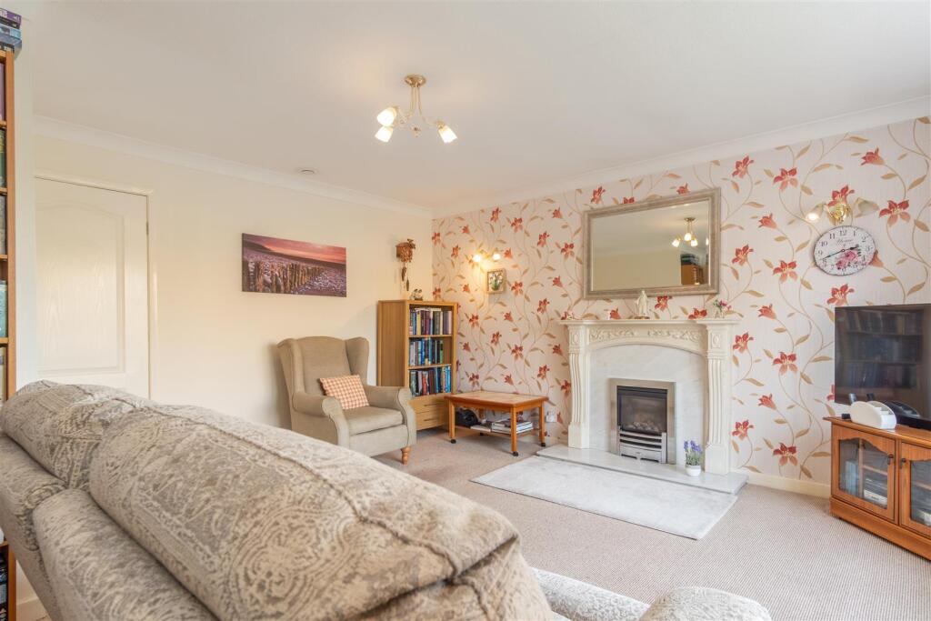House in Preston - More