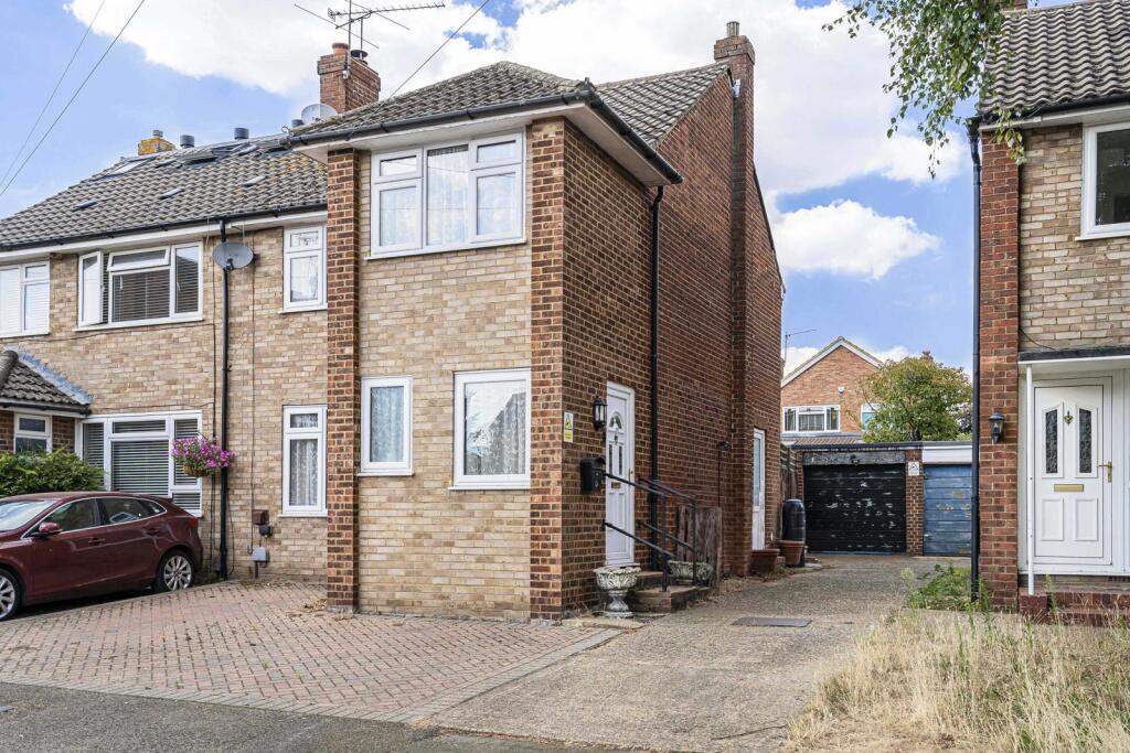 Main image of property: Fullerton Drive, Byfleet, West Byfleet, Surrey, KT14