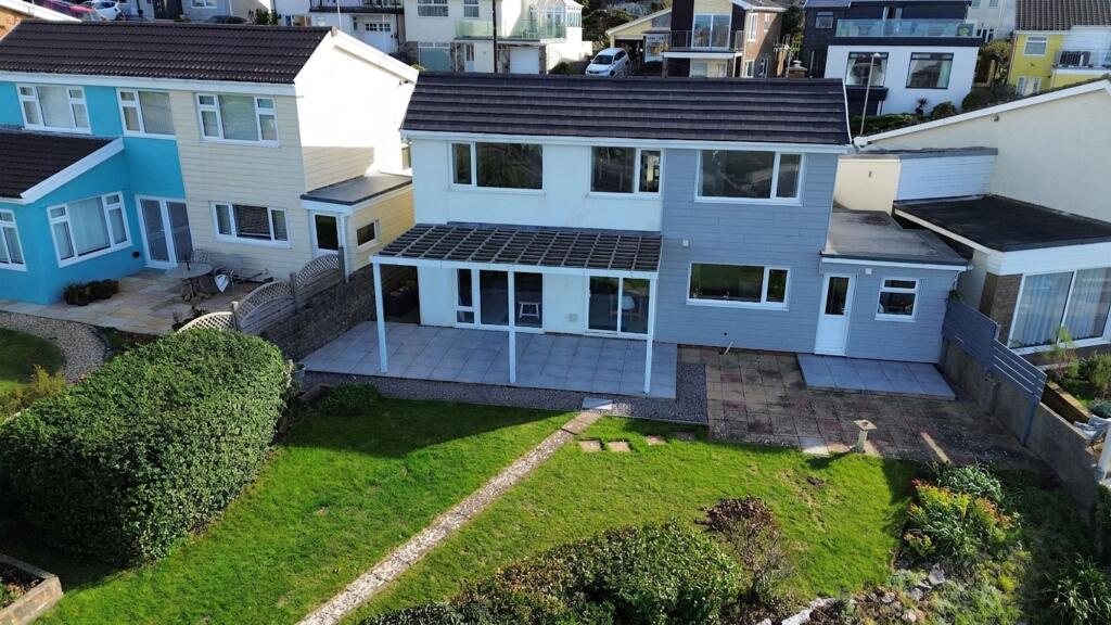 4-bed detached on Somerset View, Ogmore-By-Sea, CF32, £475,000