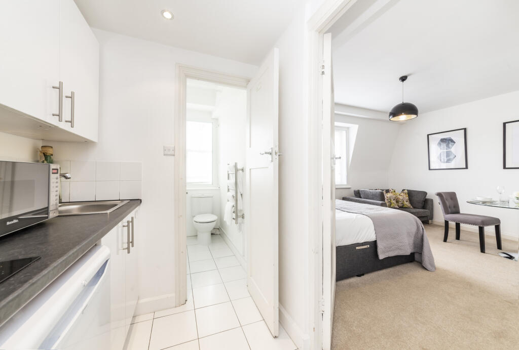 Main image of property: Hill Street, Mayfair, W1J