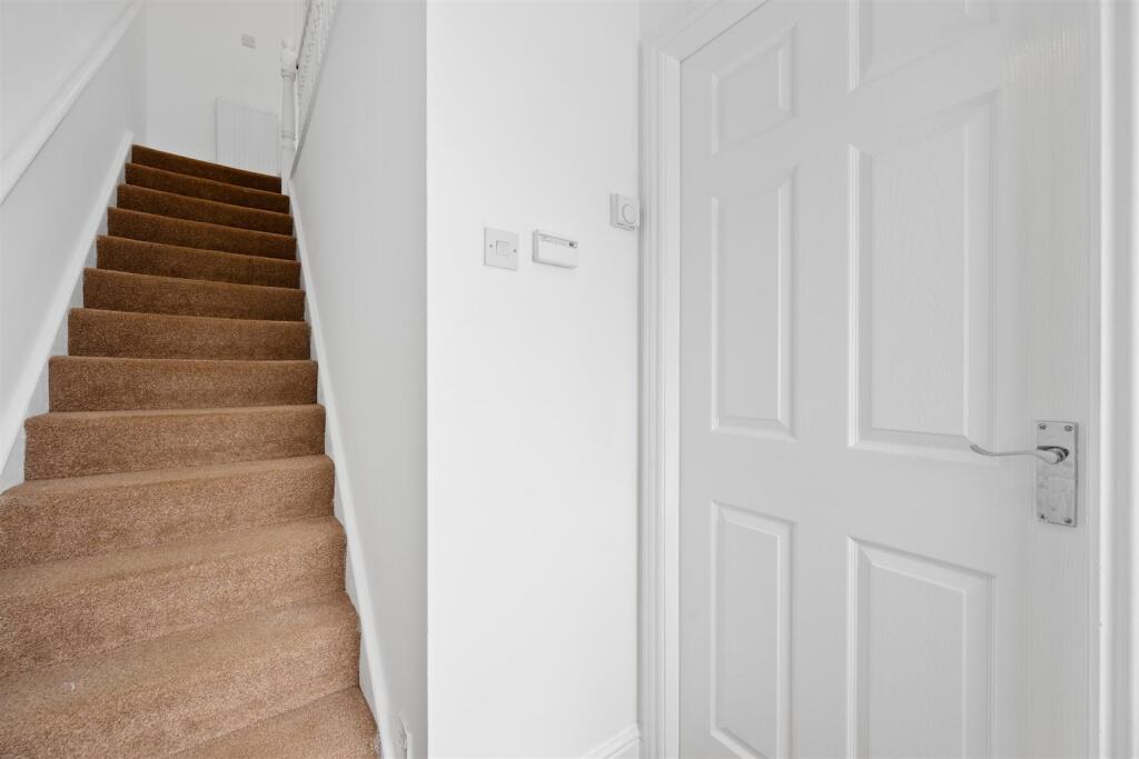 House in Kettering, Ise Lodge - View 5
