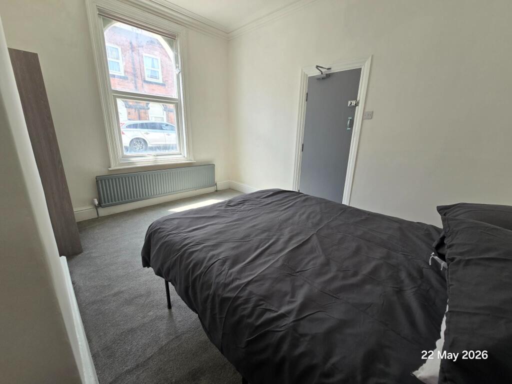 House in Scarborough, St Nicholas Cliff, The Old Town - View 5
