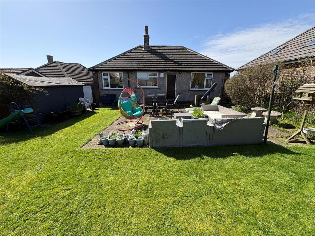 Additional image 19 of Fleet Lane, Queensbury, Bradford