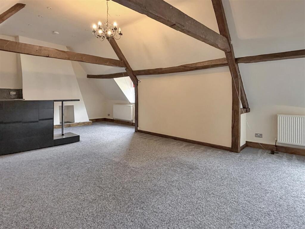 Apartment in Kettering, Avondale - View 3
