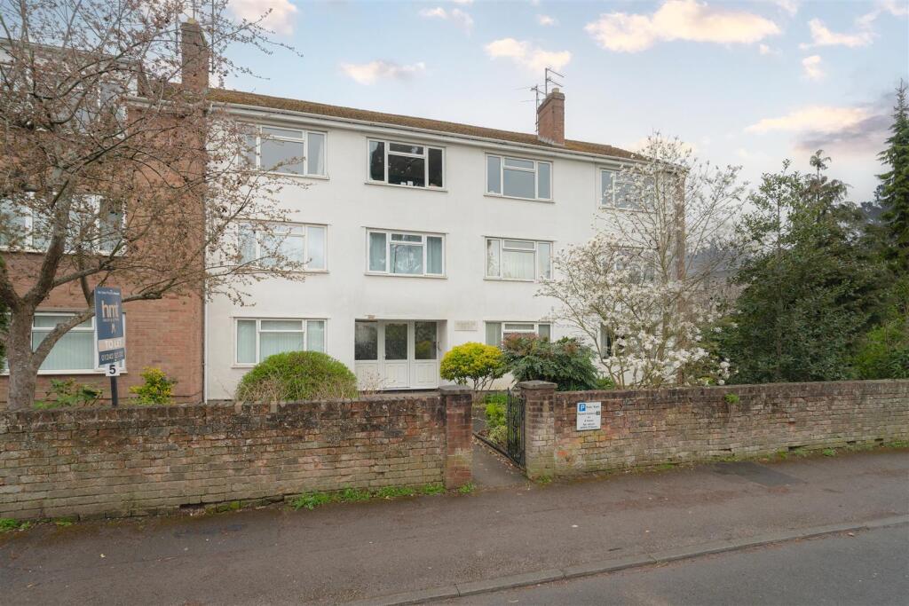 Main image of property: Andover Road, Cheltenham