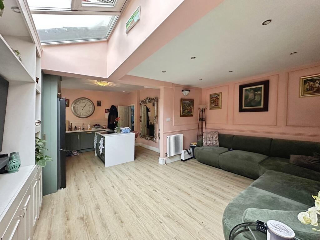 House in Surrey Heath, Surrey - More