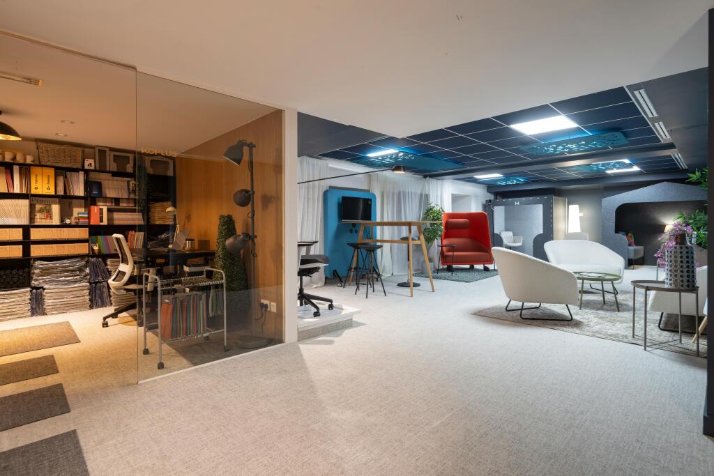 LG Floor