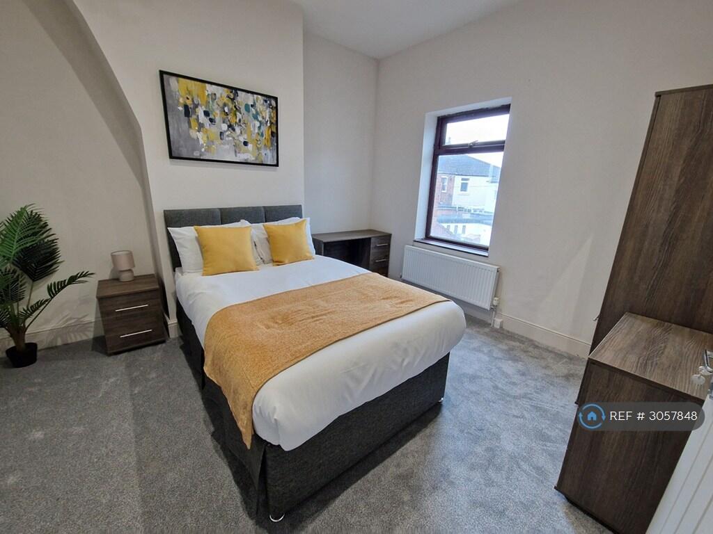 House in Warrington - View 4