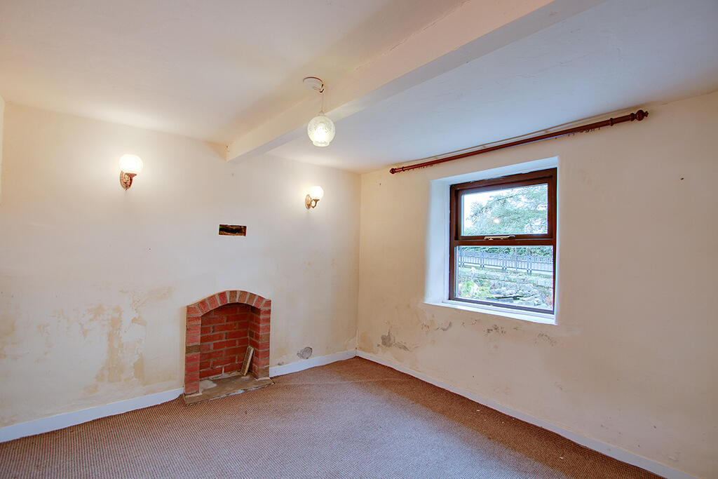 House in Preston - View 5