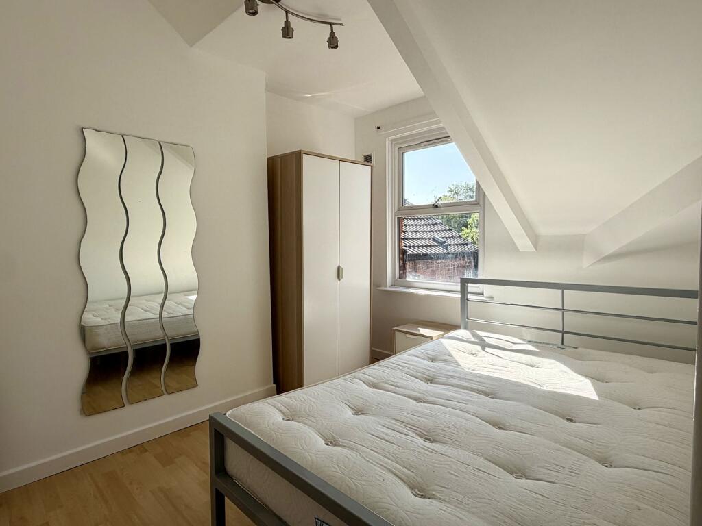 Apartment in Manchester, Greater Manchester - View 4