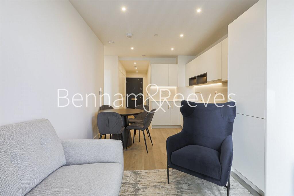 Main image of property: Affinity View, London, E16