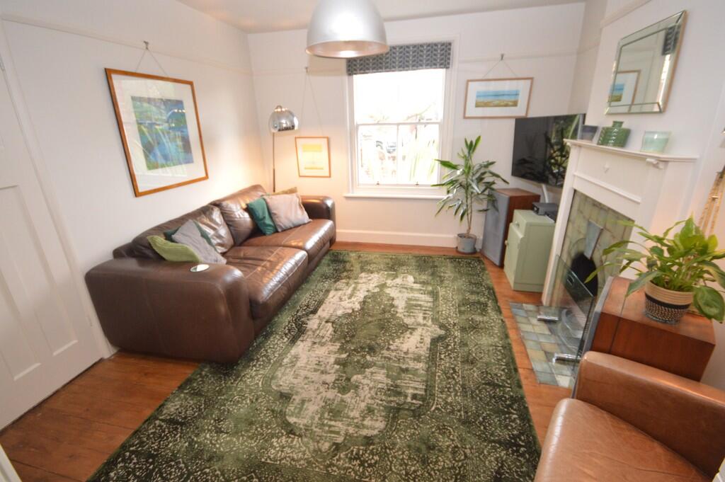 Ernest Road, Wivenhoe photo 2
