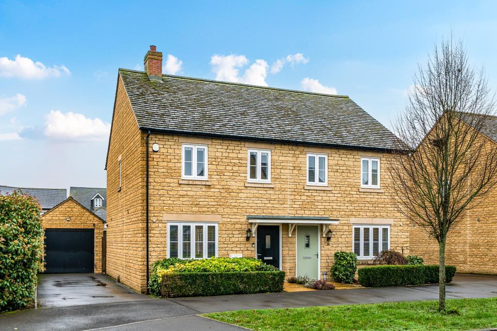 Main image of property: Tumbler Way, Carterton, OX18