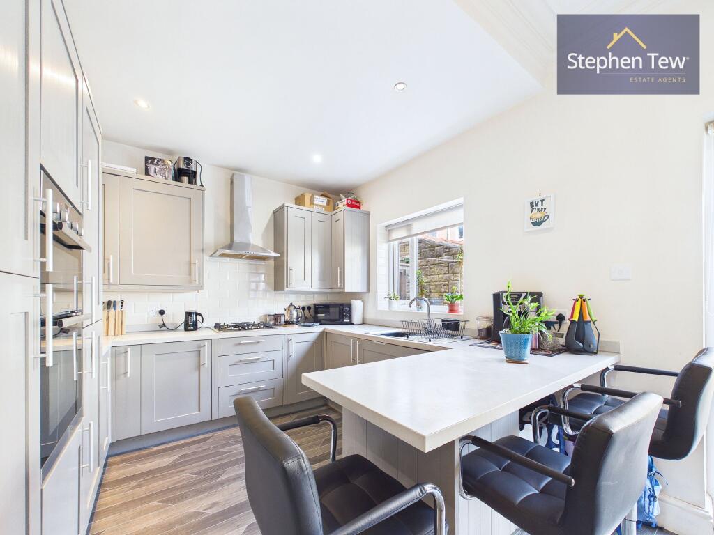 Queensway, Blackpool, FY4 photo 4