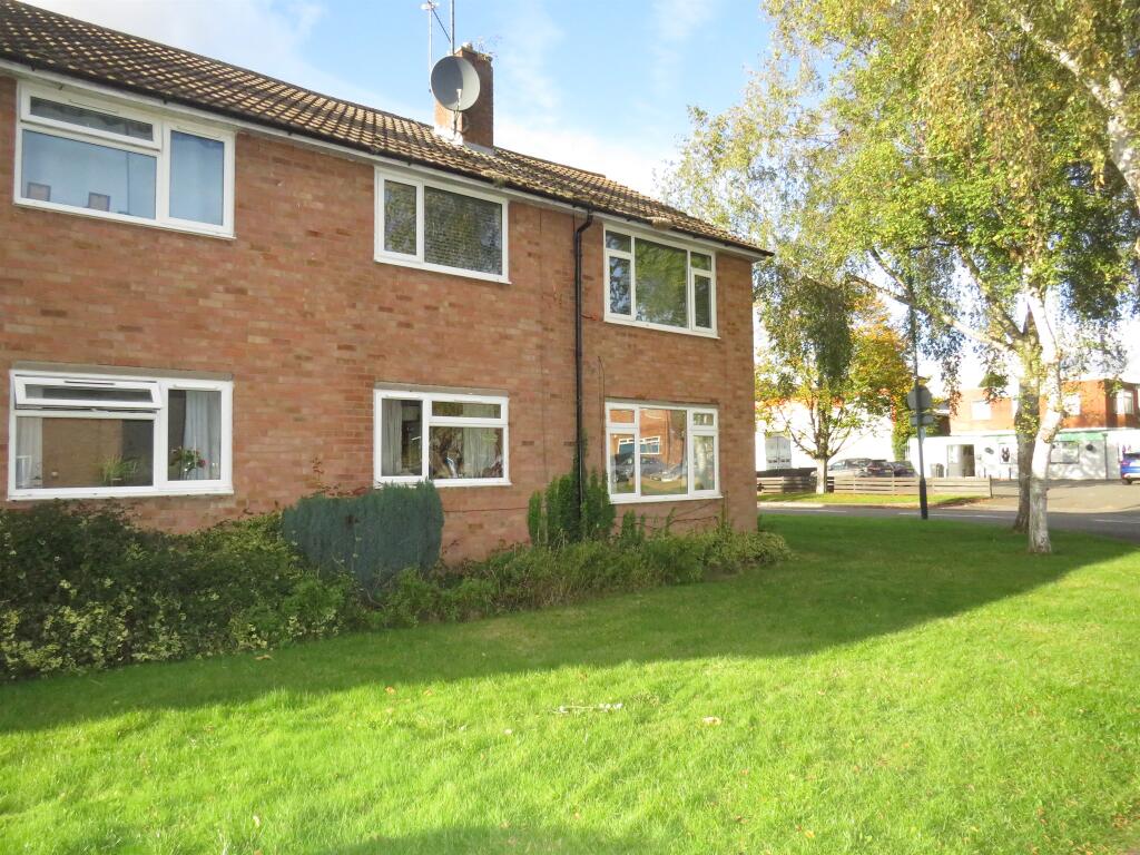 Main image of property: Masons Road, Stratford-Upon-Avon