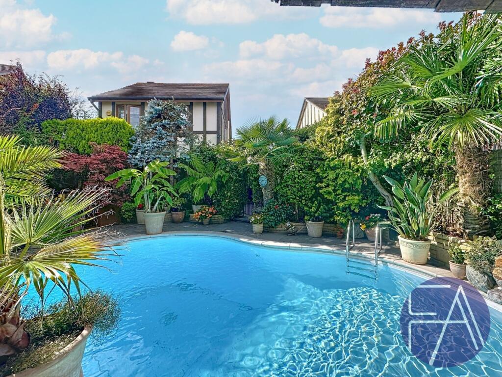 Main image of property: Thornbeck Avenue, Hightown, Liverpool, Merseyside, L38 9EX