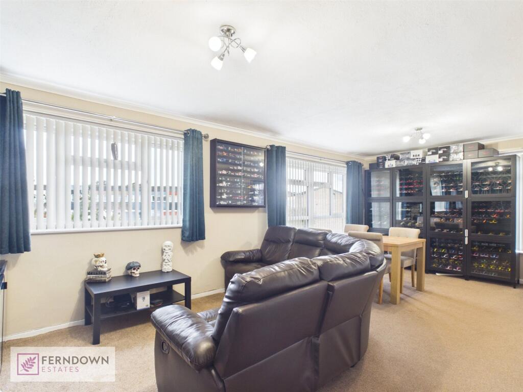 Hilleys Croft, Chelmsley Wood, Birmingham, West Midlands, B37 photo 4