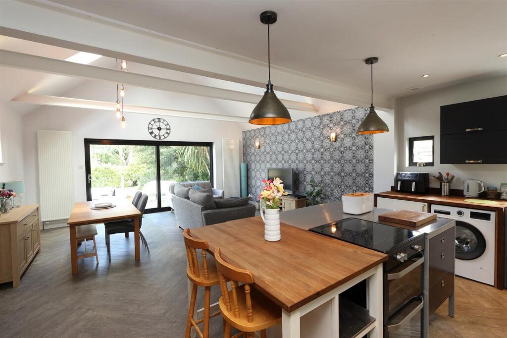 House in Wealden, Polegate - View 5