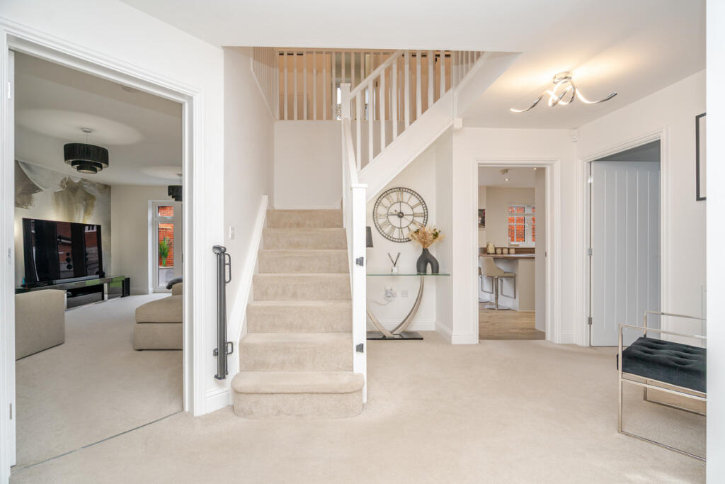 House in Milton Keynes, Wavendon - View 2