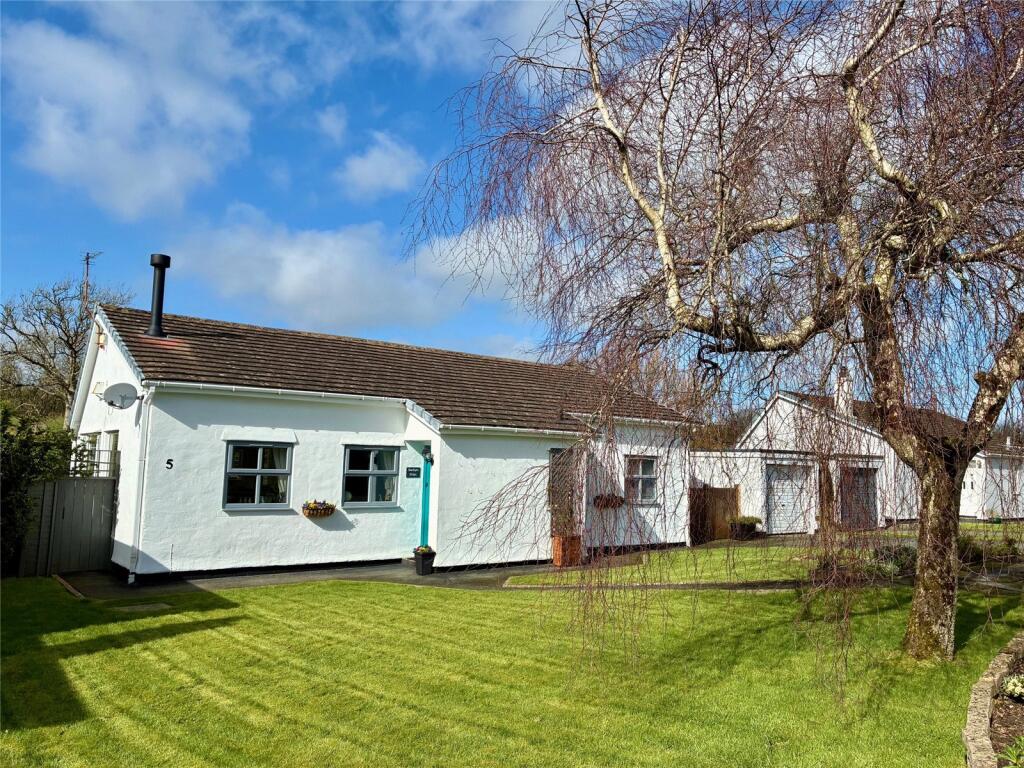 Main image of property: Traeth Coch Uchaf, Red Wharf Bay, Isle of Anglesey, LL75