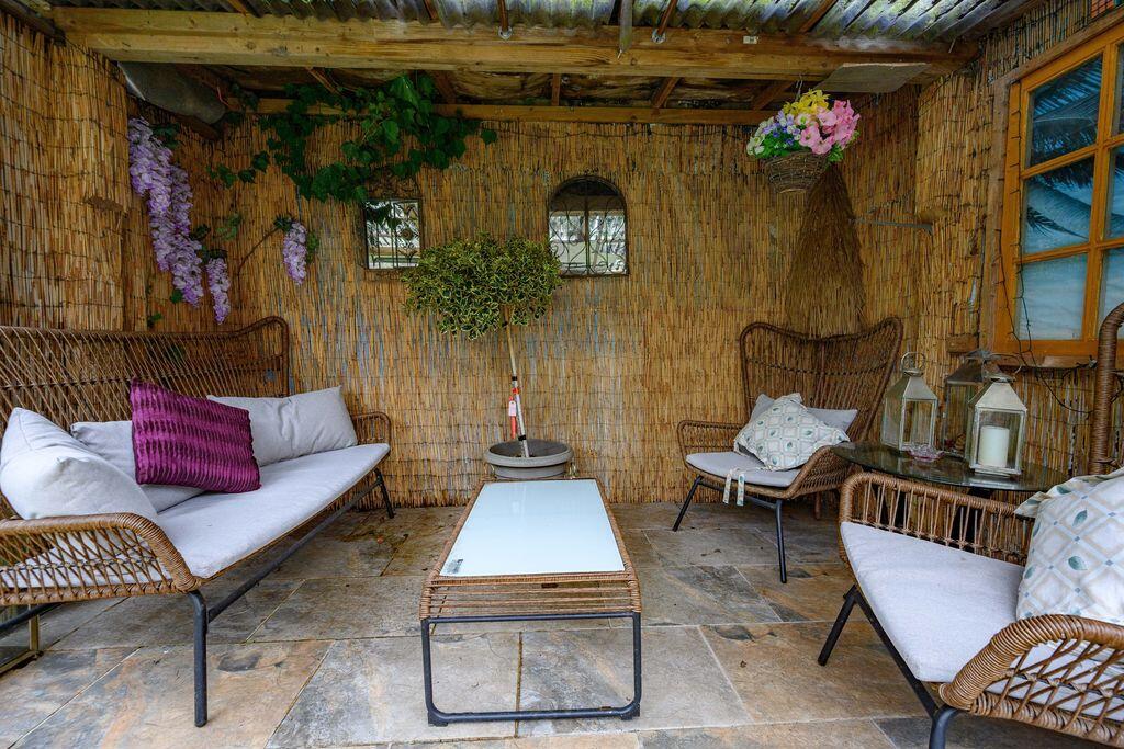 Additional image 20 of Dixons Hill Road, Welham Green