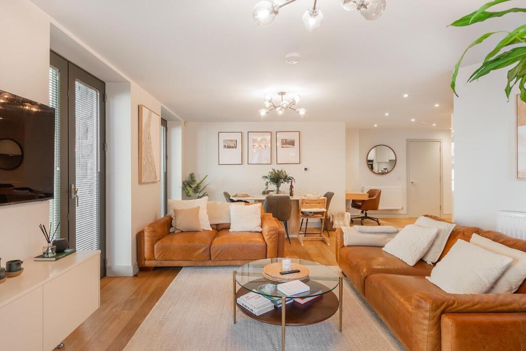 Main image of property: Flour House, Redcliffe