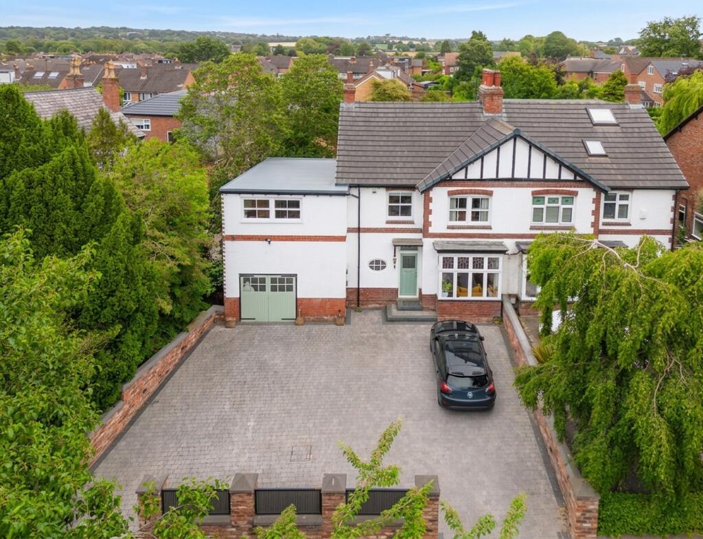 Main image of property: Prescot Road, Ormskirk, L39
