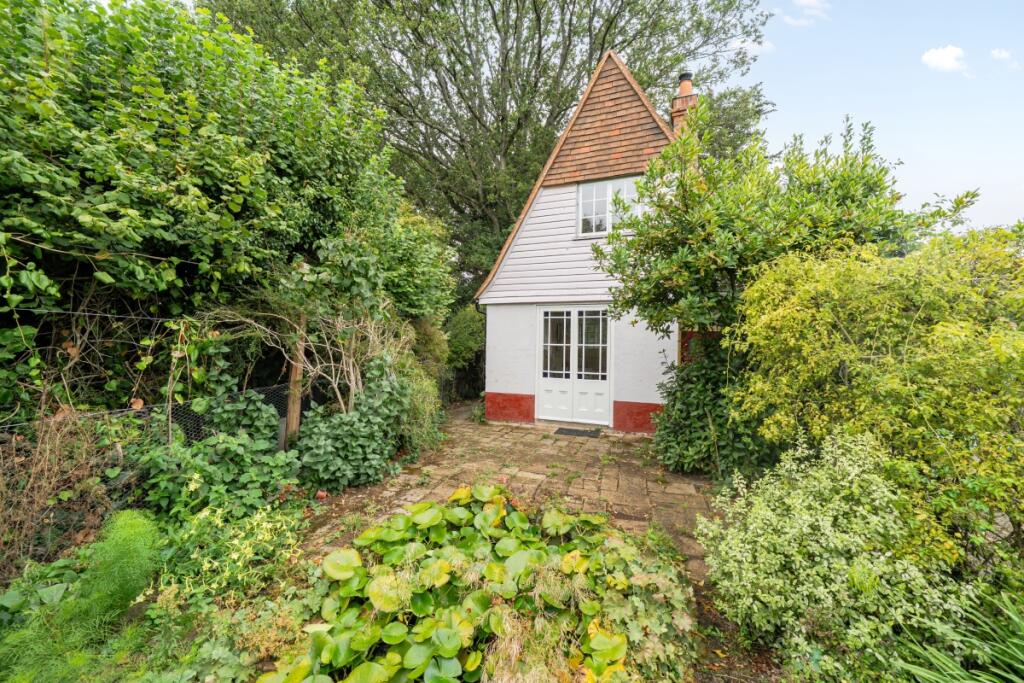 Main image of property: Bix Henley-On-Thames RG9