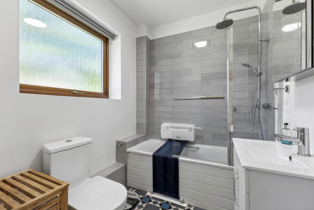 Main image of property: London Road, Stanmore, HA7