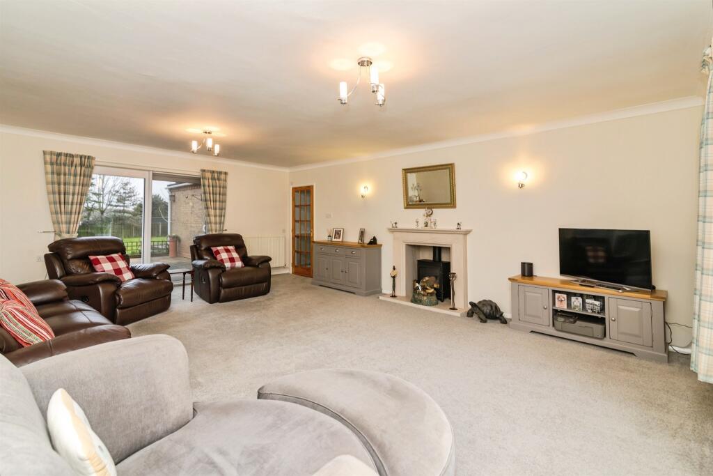 Green Lane, Kessingland, Lowestoft photo 2