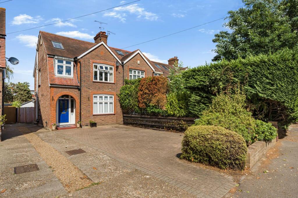 Main image of property: Green Lane, Shepperton, TW17