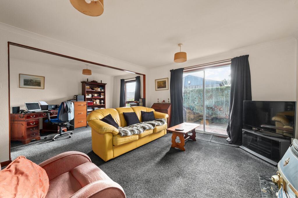 House in Perth - View 4