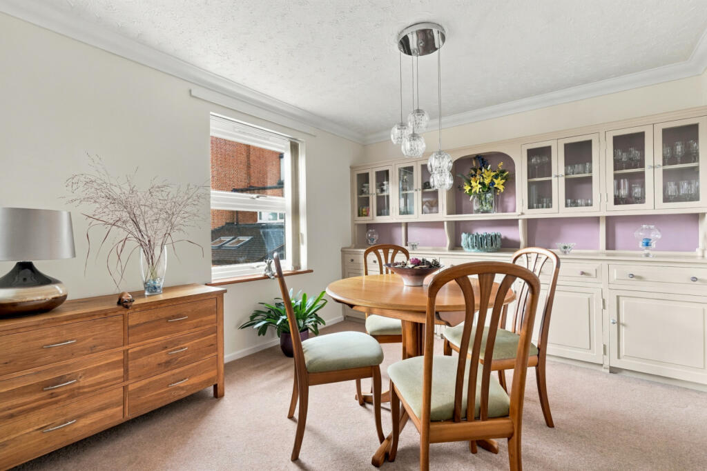 Barnards Court, Saffron Walden, Essex, CB10 photo 4