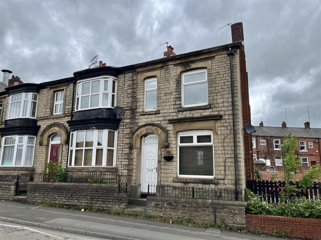 Main image of property: Stamford Square, Ashton-Under-Lyne