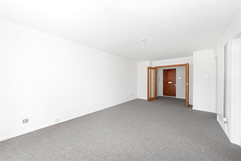 Apartment in London, Widmore Green, Widmore - View 5