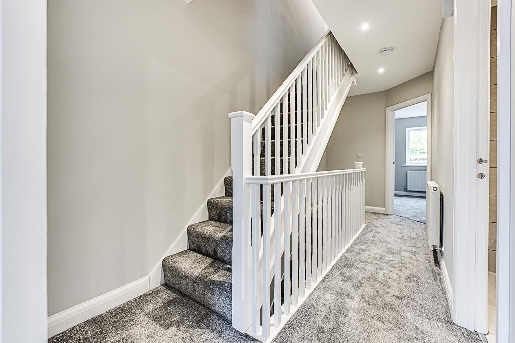 House in Kettering, Brambleside - View 5