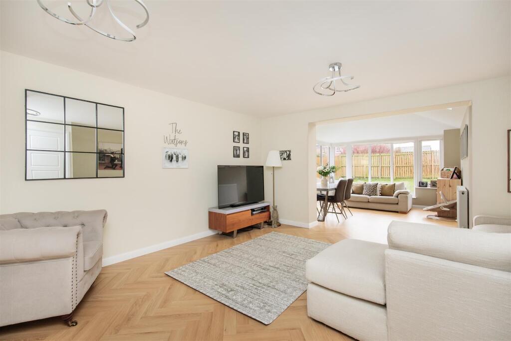 Weavers Road, Morpeth, NE61 photo 2